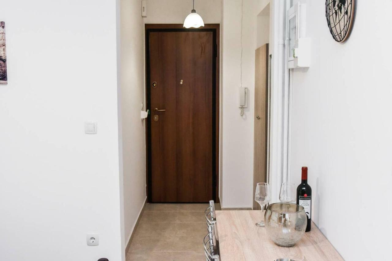 Central Studio At Plateia Amerikis 1Bed 2 Pers Apartment Athens Luaran gambar